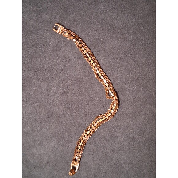 Vintage Emerald Green Rhinestone Tennis Bracelet - Picture 4 of 4